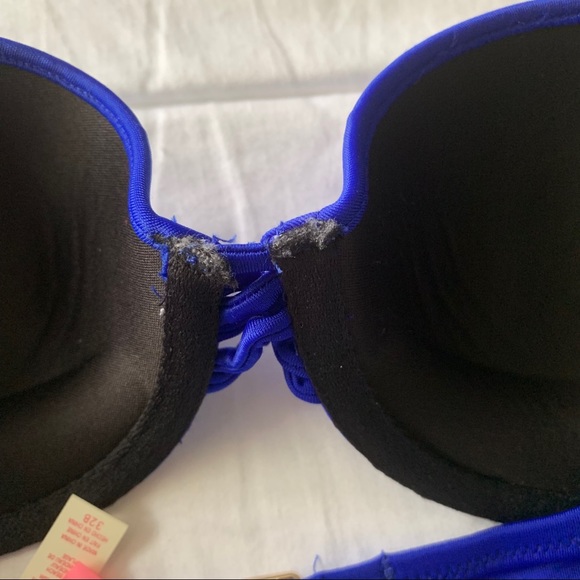 VS Knockout Bikini Set - Picture 8 of 9